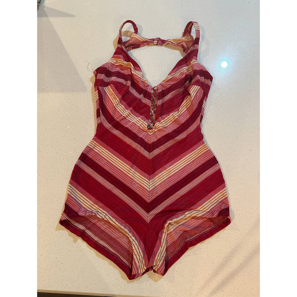 COLE OF CALIFORNIA BATHING SUIT ONE PIECE W/ CHEVRON STRIPES